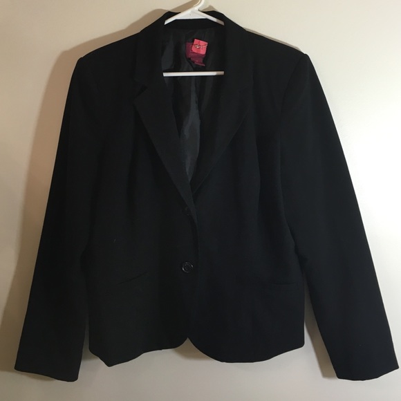 Black blazer size 18