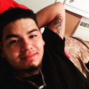 Meet your Posher, Dominic