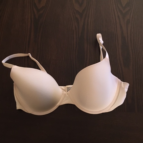 White gap bra
