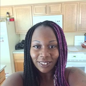 Meet your Posher, Twana