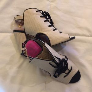 Juicy Couture heels sooo cute