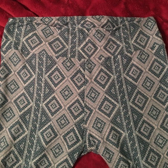 LulaRoe tc leggings