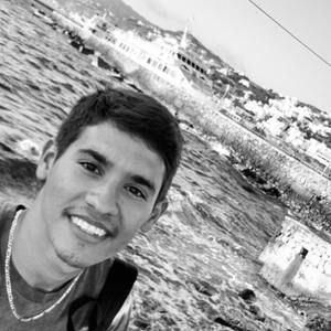 Meet your Posher, Agustin