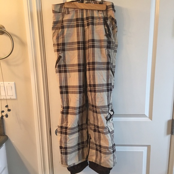 Women's Burton plaid snowboard pants
