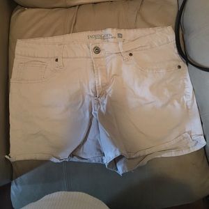 Tan blue Jean shorts