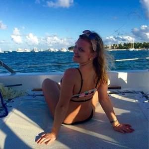 Meet your Posher, Erinn