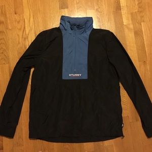 STUSSY INTERNATIONAL HALF ZIP PULLOVER