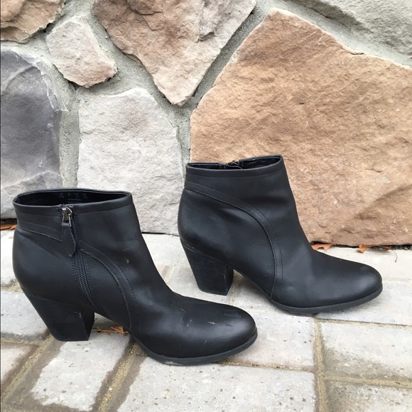 Black booties!