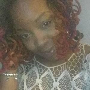 Meet your Posher, Candice