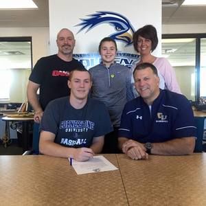 Meet your Posher, Hunter