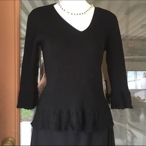 Elegant ribbed Sweater
