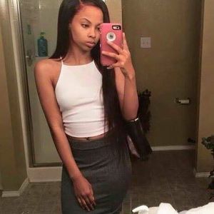 Meet your Posher, Sienna