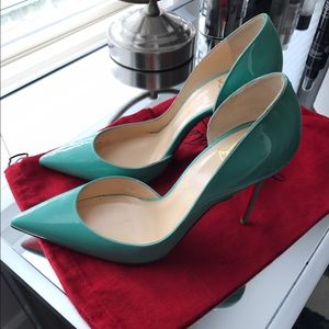 Christian Louboutin 👠