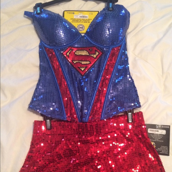 Woman's SuperMan Corset and Shorts (szL)