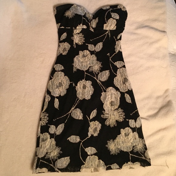 Black floral strapless dress