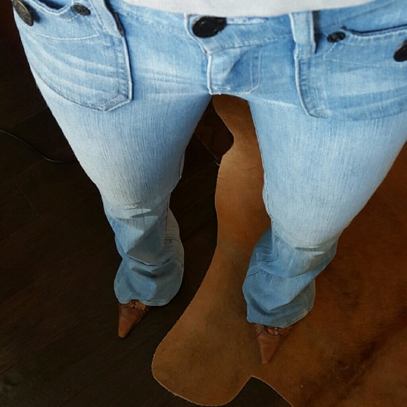 Rock & Republic Light Wash Boot Cut Jeans