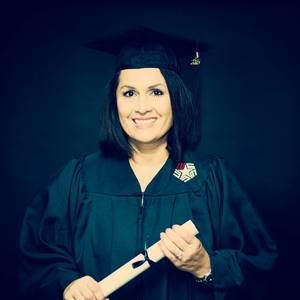 Meet your Posher, Denise