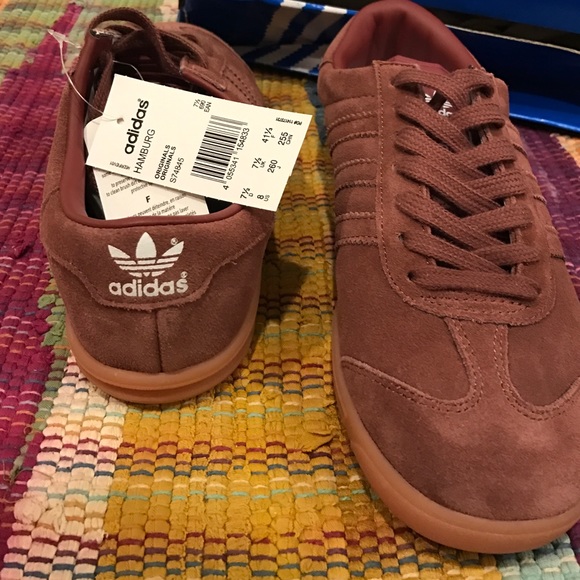 Adidas maroon original gazelle shoes (men 8) - Picture 3 of 3