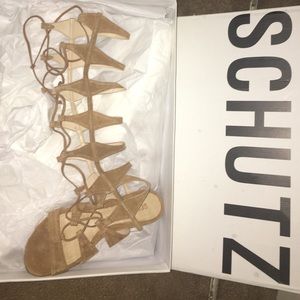 Schutz love story Violeta gladiator shoes