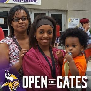 Meet your Posher, Nahkia