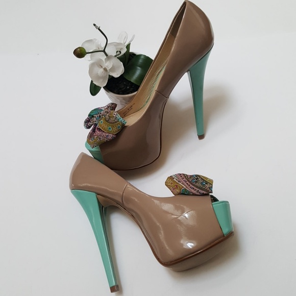 Chinese Laundry Shoes - NEW! Chinese Laundery Platform heels sz 8