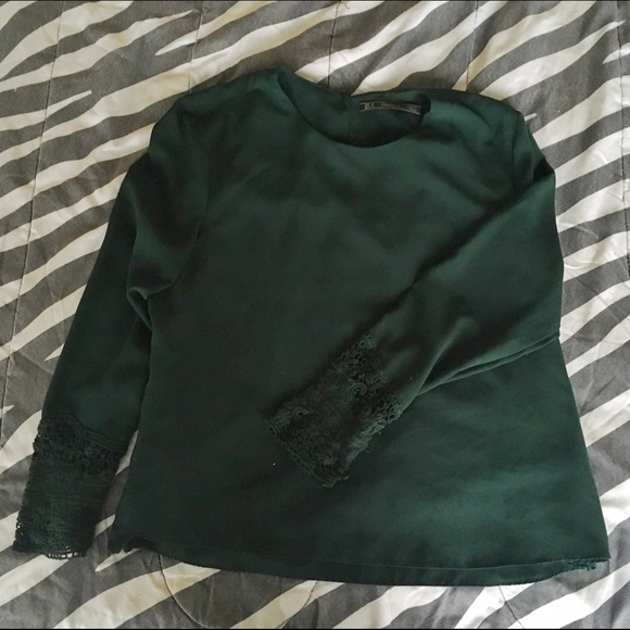 Shirt with lace detail