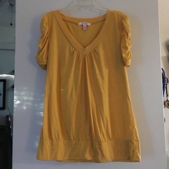Vneck shirt