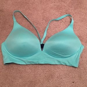 Victoria's Secret Lightly Lined Plunge bra