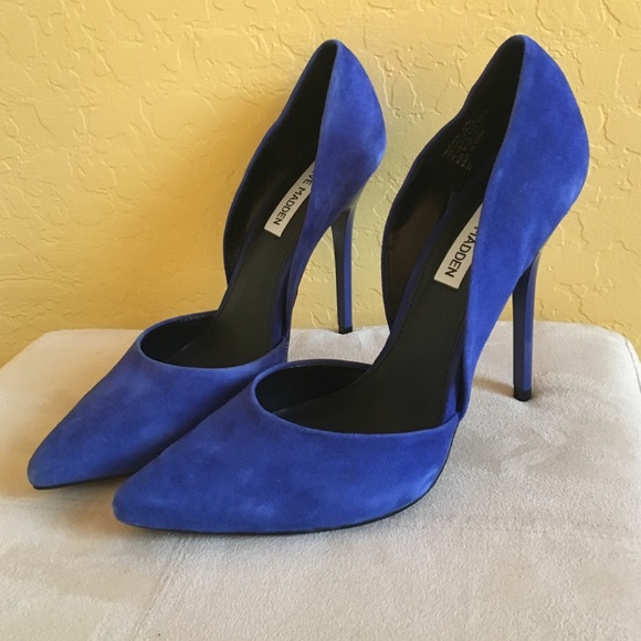 Steve Madden Shoes - Blue Suede Heels NWOT
