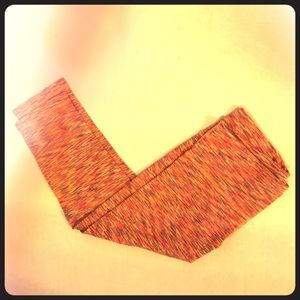 Lululemon space dye crop