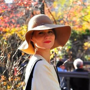 Meet your Posher, Maria