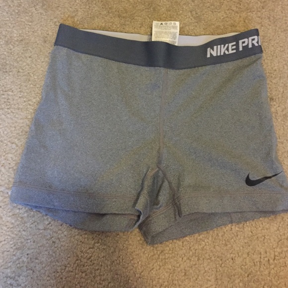 Gray Nike spandex