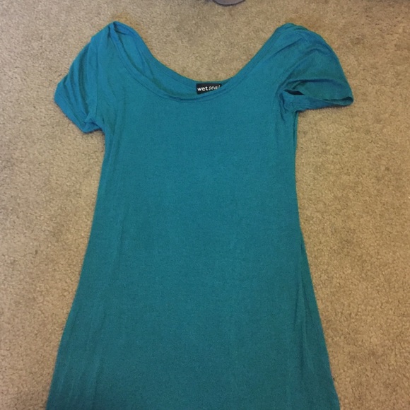 Teal tight t-shirt