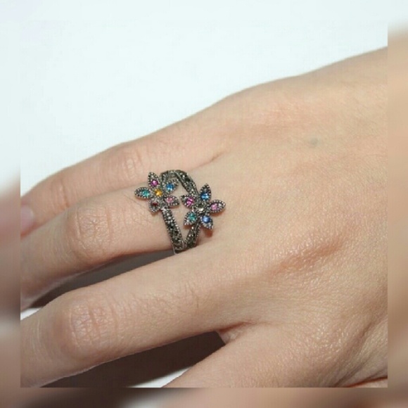 Colorful Flower ring - Picture 2 of 4