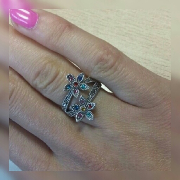 Colorful Flower ring - Picture 4 of 4