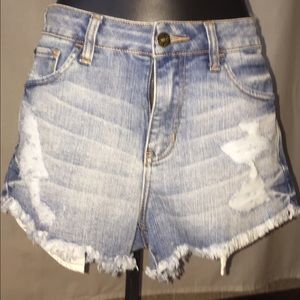 Denim mid-waist shorts