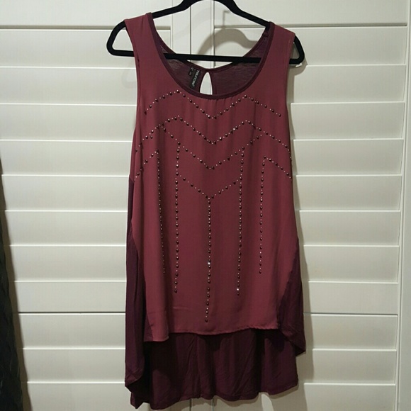 Burgundy high low tank