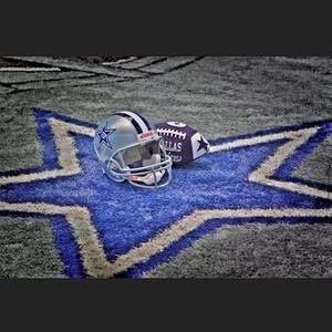 Meet your Posher, Gloria