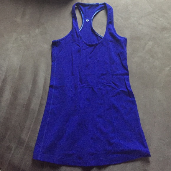 Luluelemon tank top
