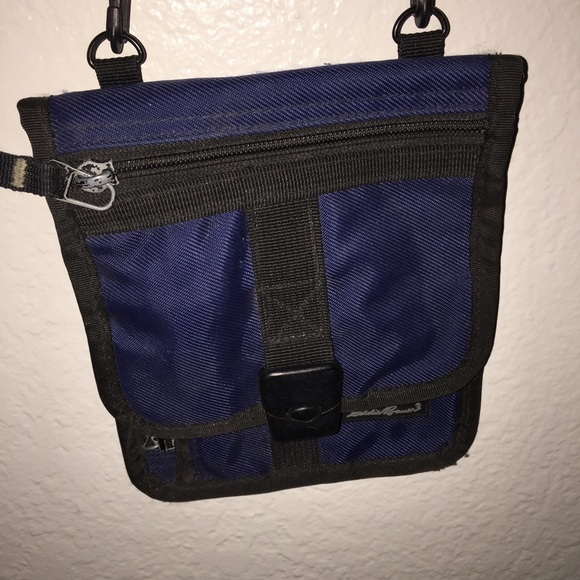 Navy Blue Eddie Bauer travel bag