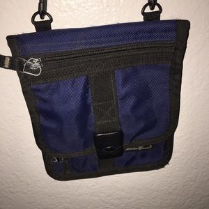 Navy Blue Eddie Bauer travel bag