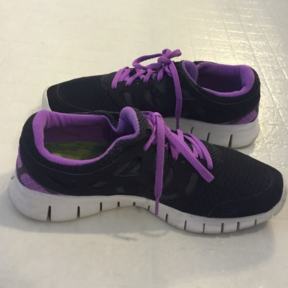 Nike free running shoe. - Picture 2 of 3