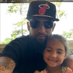 Meet your Posher, Roberto