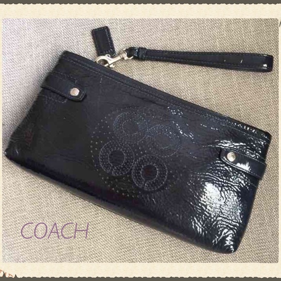 Coach deep navy patent leather easy care *used