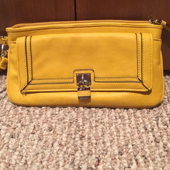 Nine West clutch/wristlet