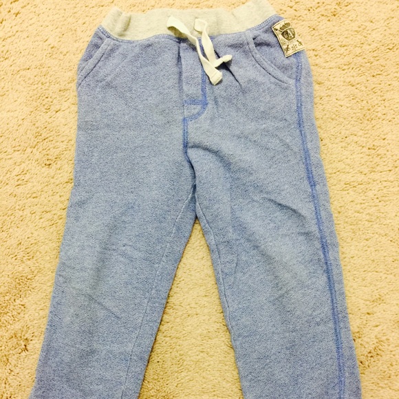 Gap fleece pants.
