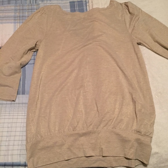 Old Navy Gold top - Picture 4 of 4