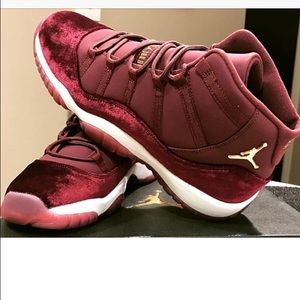 Meet your Posher, Fee