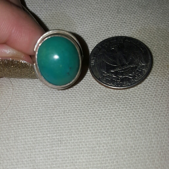 Large turquoise sterling silver ring. Vintage. - Picture 2 of 3