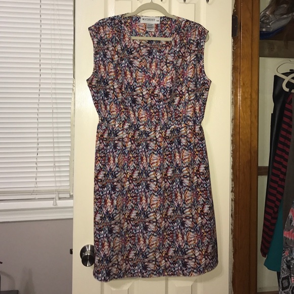Multi colored sleeveless dress